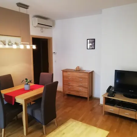 Niceplace Aparthotel